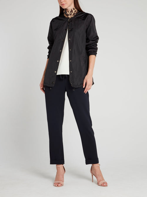 Черная куртка с подкладкой с леопардовым принтом