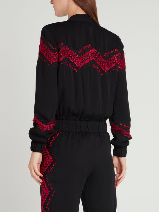Черная куртка с кружевными вставками