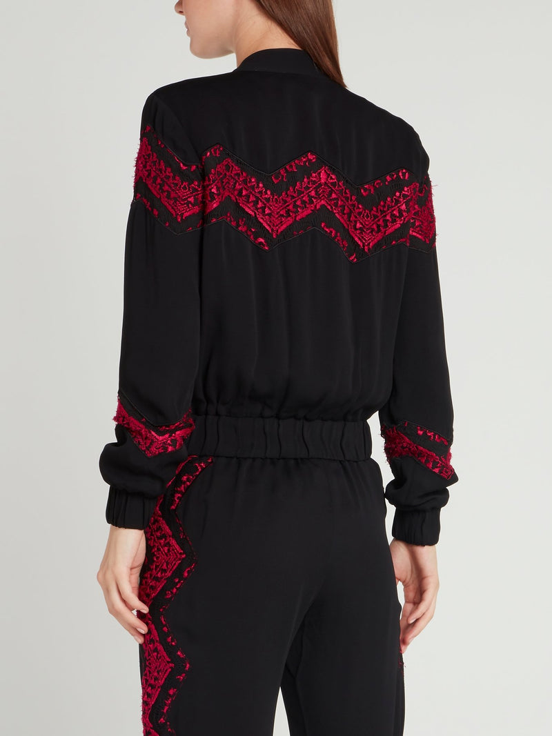 Черная куртка с кружевными вставками