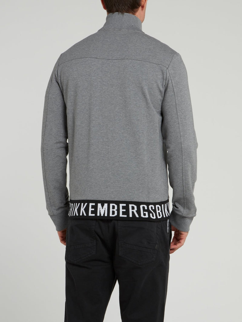 Серая куртка с высоким воротником