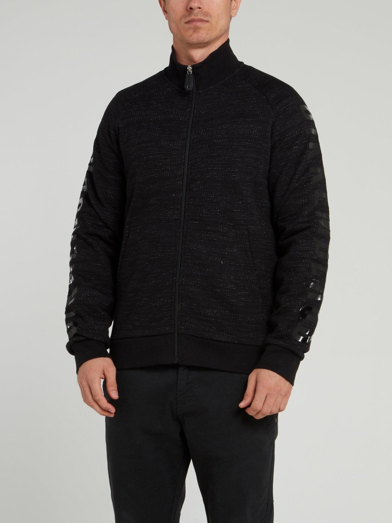 Черная куртка из твида с логотипом