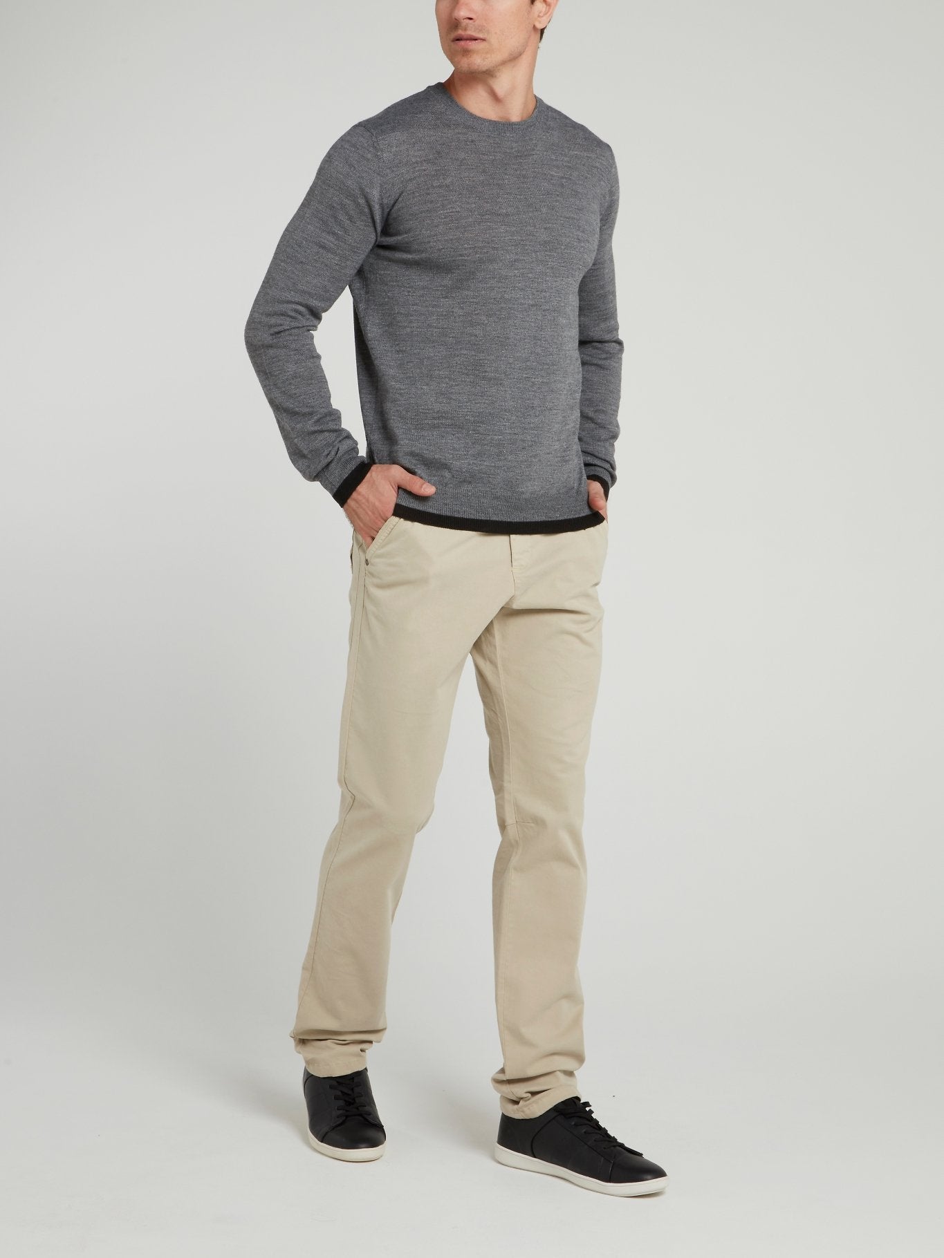 Бежевые прямые брюки