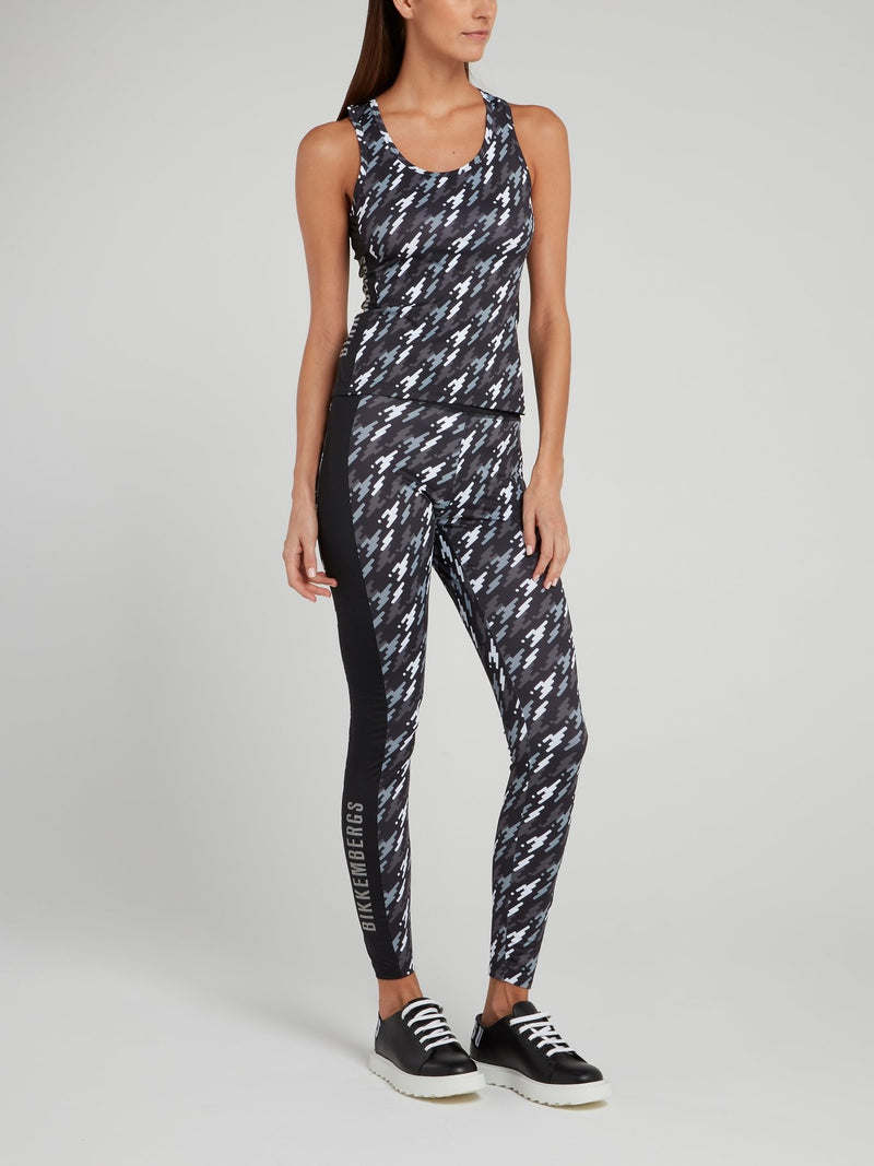 Спортивные леггинсы с камуфляжным принтом