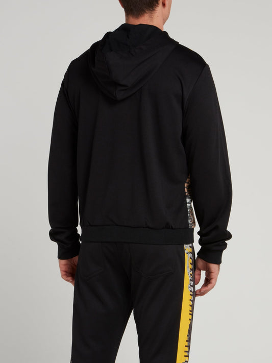 Черная толстовка с капюшоном с барочным принтом