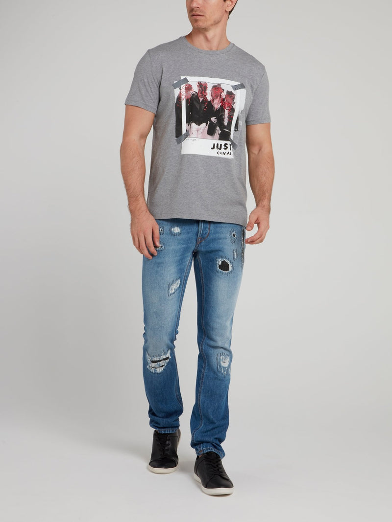 Серая футболка с круглым вырезом и рисунком