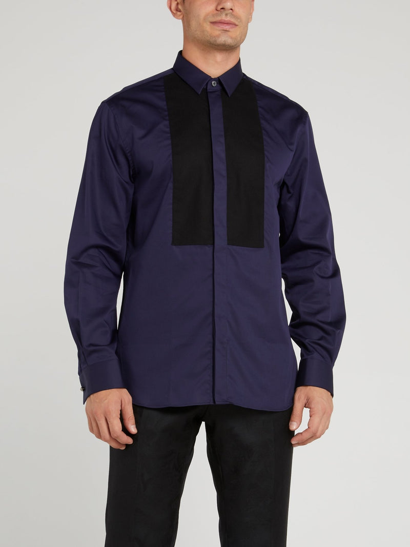 Темно-синяя рубашка с длинными рукавами и черными вставками